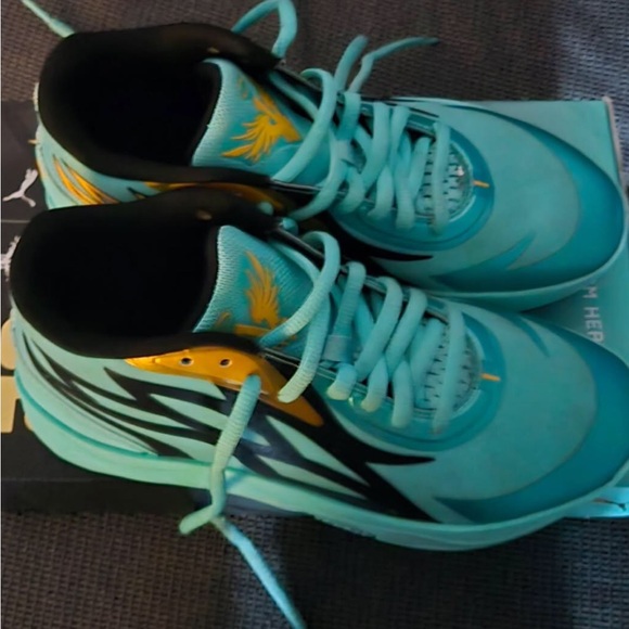 Puma Kids Sneakers in Turquoise and Gold - Picture 1 of 4